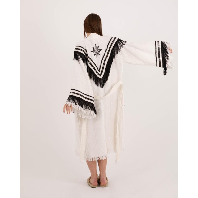 Contrast fringed bathrobe