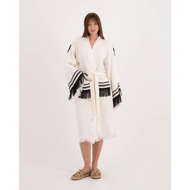 Contrast fringed bathrobe