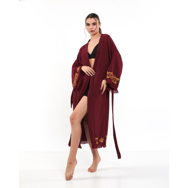 Vintage embroidered bathrobe