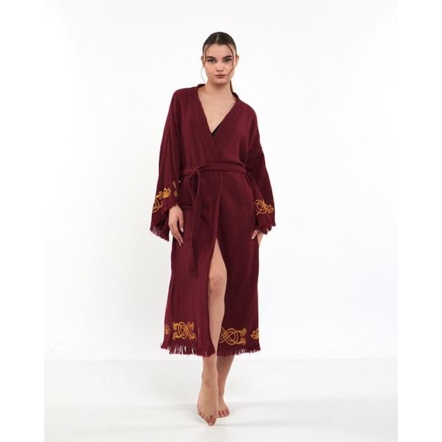 Vintage embroidered bathrobe