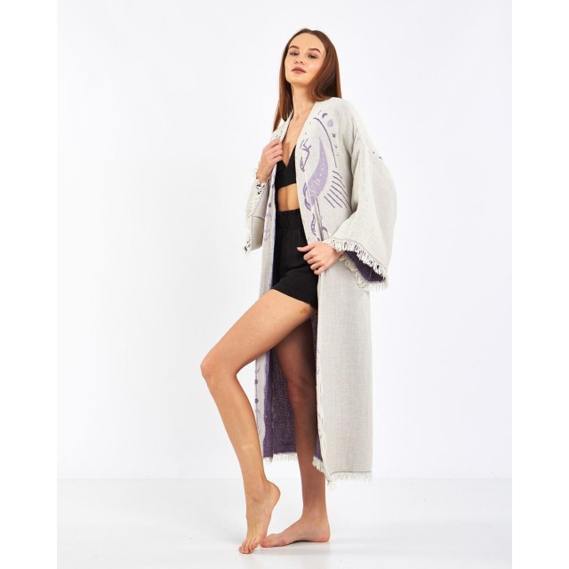 Lazy printed bathrobe